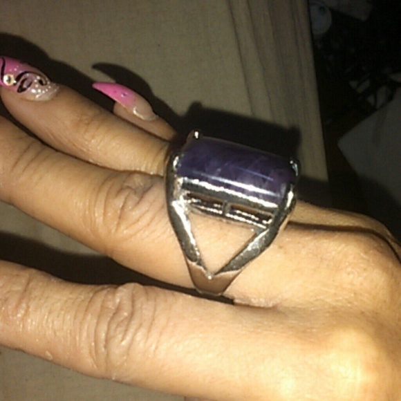 Amythyst ring - Picture 2 of 2