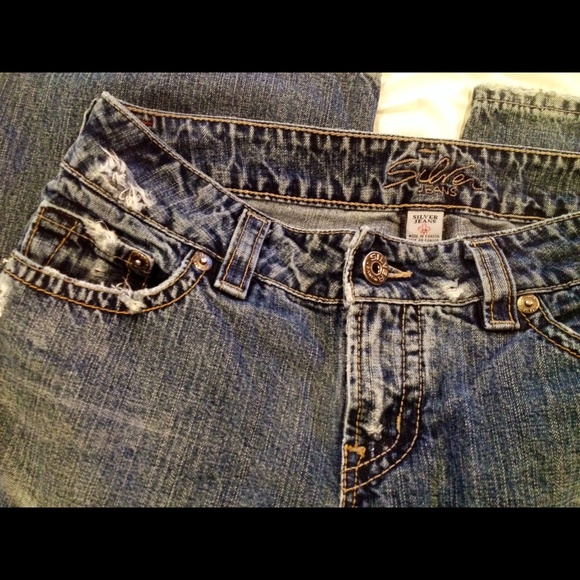 SOLD - Picture 4 of 4