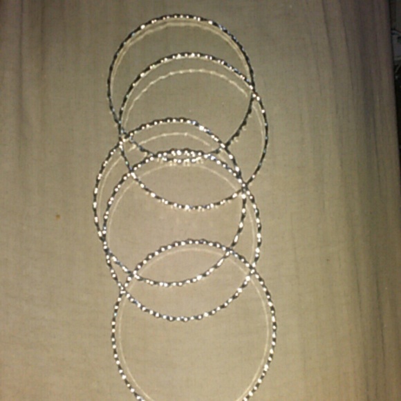 New .925 5 piece bangles