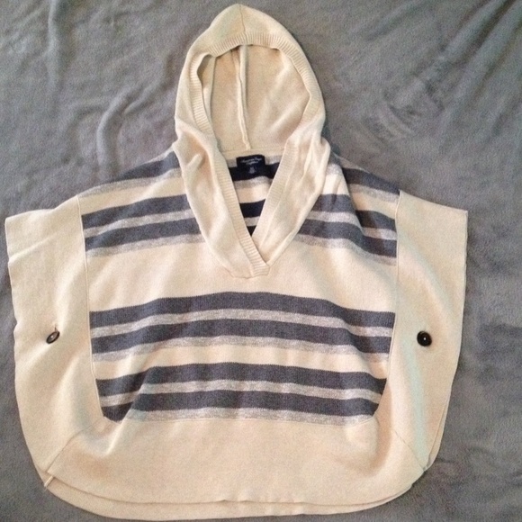 American Eagle Pancho