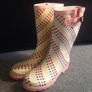 Rainboots