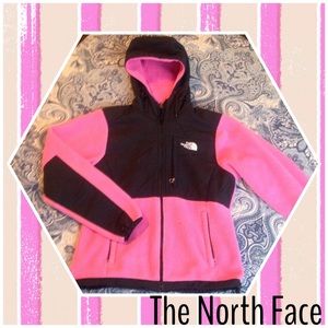 Pink north face hooded fleece