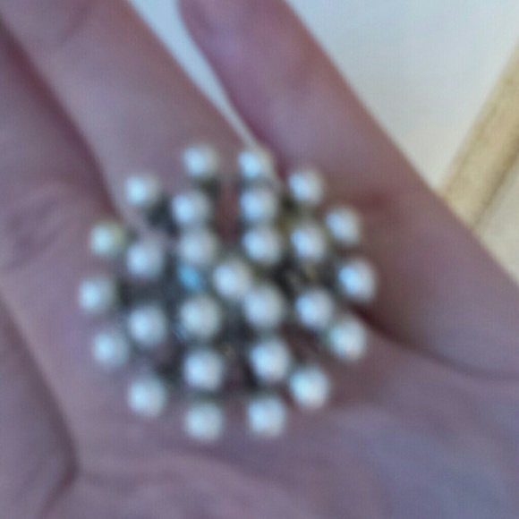 Bling  large pearl ring