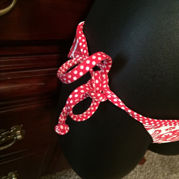 Swim suit - Picture 4 of 4