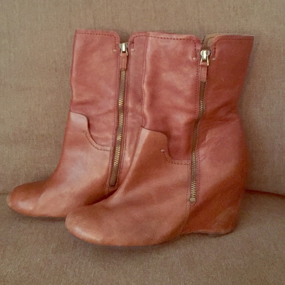 Franco Sarto congac leather ankle booties!