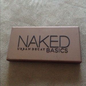 Urban Decay Naked Basics palette gently used.