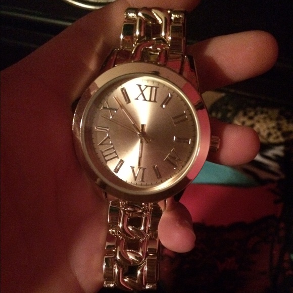 Gorgeous watch.