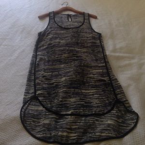 Hi-Lo Sheer Sleeveless Tunic by Lush
