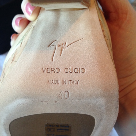 Giuseppe Zanotti Cork + Leather Heels - Picture 4 of 4