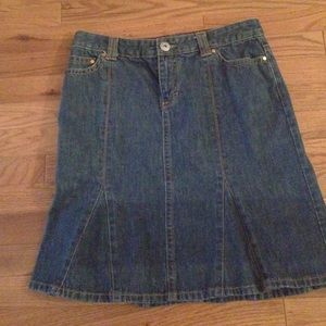 Tommy Hilfiger denim skirt 8