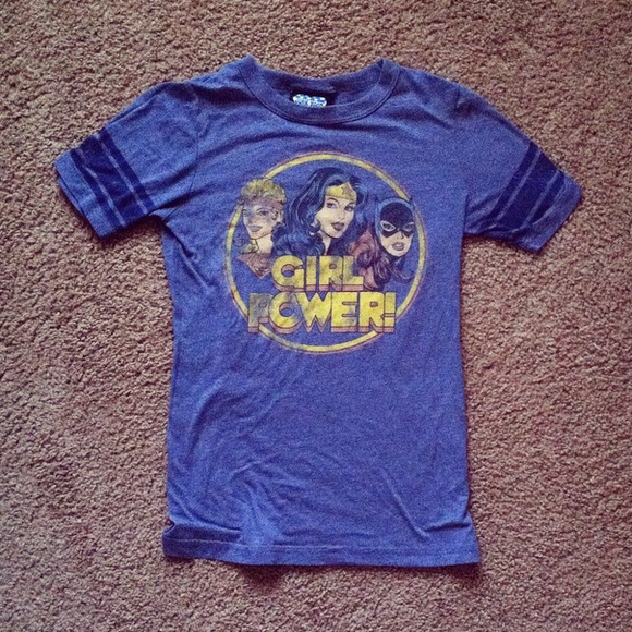 •new• girl power tee