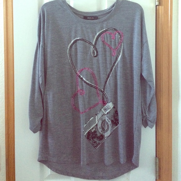 Grey heart camera shirt