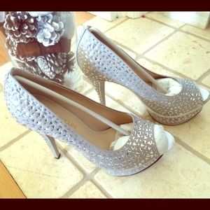Enzo Angiolini "Lost love" platform pumps