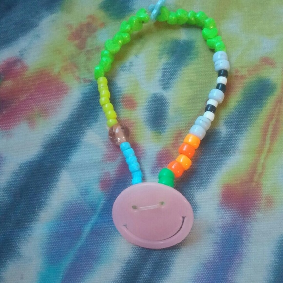 happy face colorful choker :)