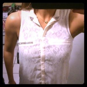 GUESS? Los Angeles top