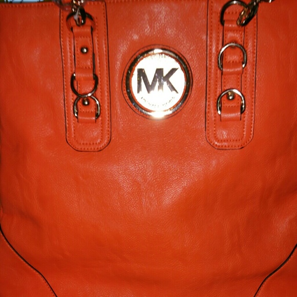 Mk purse