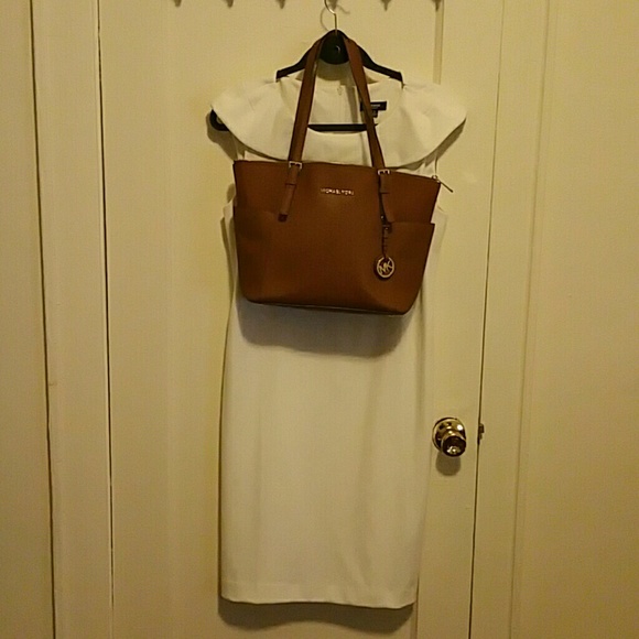 Mickel kors handbag authentic - Picture 2 of 4