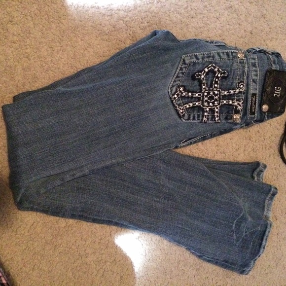 Miss Mes size 24