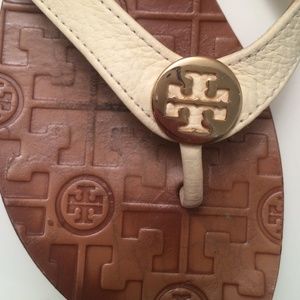 Tory Burch Sandals sold to @dancerkyleigh