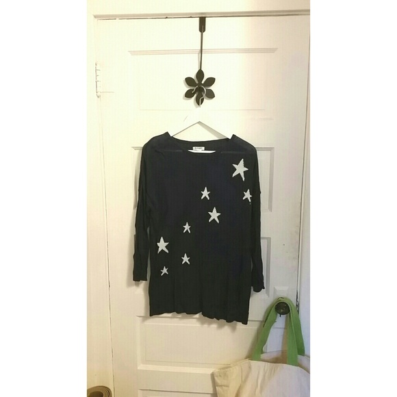 Wildfox star sweater. Dupe