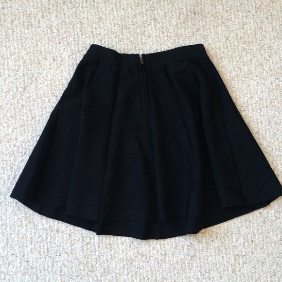 High wasted ice skater skirt - Picture 2 of 2