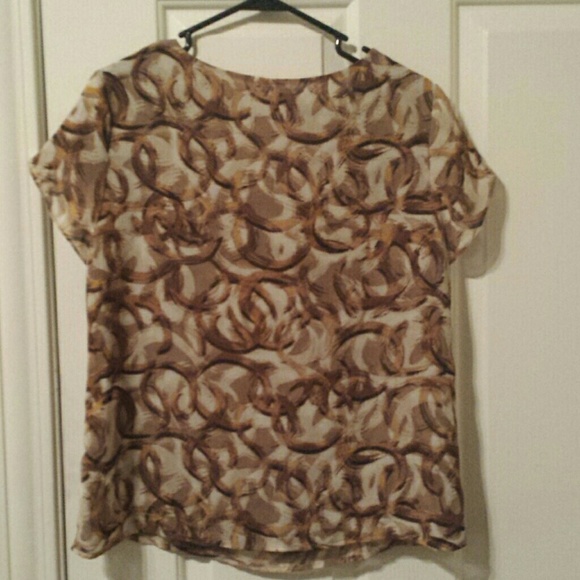 Patterned top - Picture 3 of 3