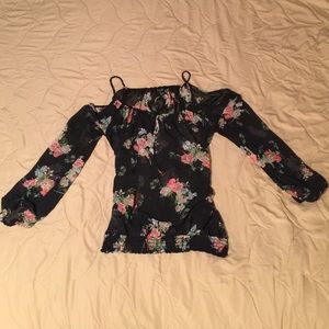 Flower print Spanish style blouse