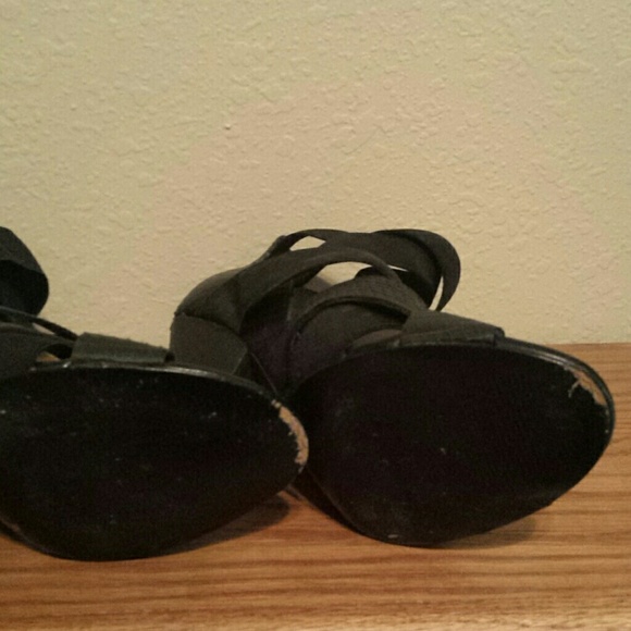 Black zipper heels - Picture 4 of 4