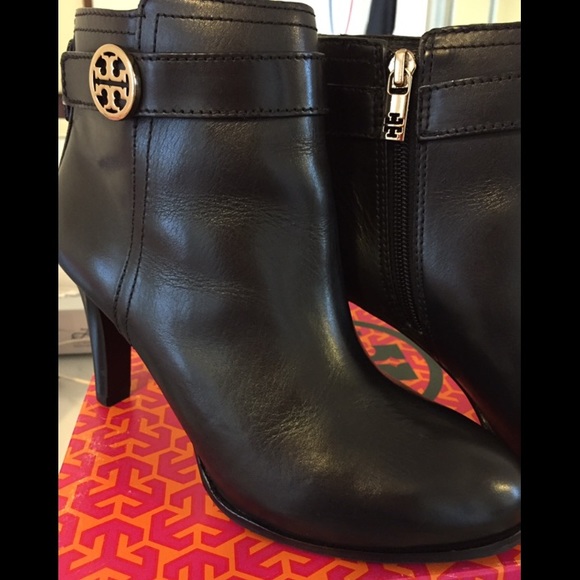 Tory Burch Shoes - Tory Burch booties size 7