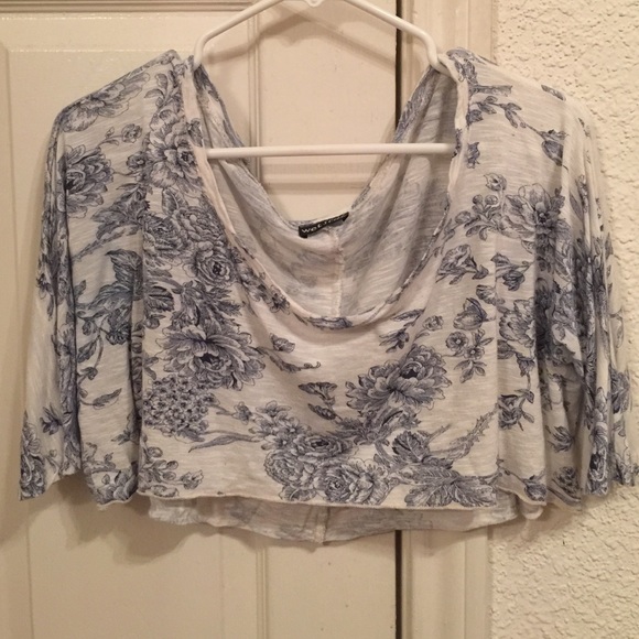 Flowy crop top