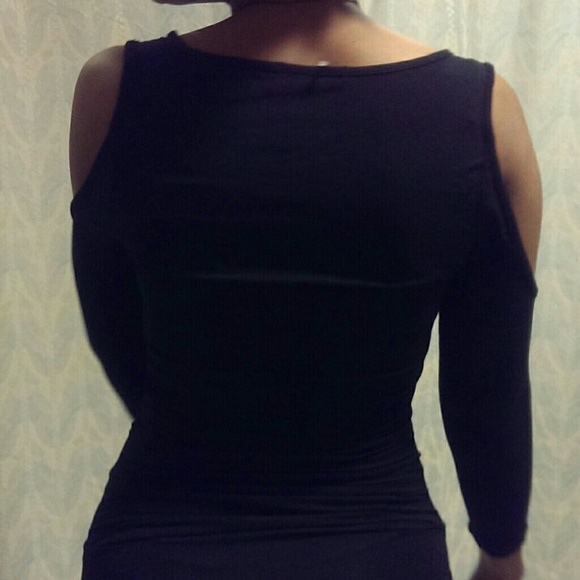 Dress - Picture 3 of 4