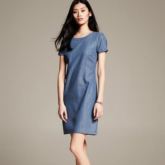 Banana Republic Denim Dress