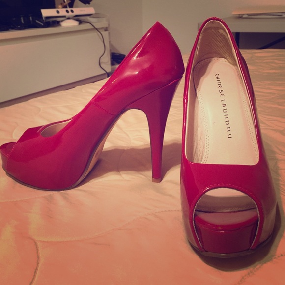 chinese laundry peep toe heels