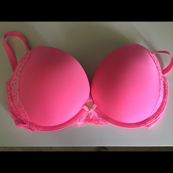 BUNDLE (4 VS bras)