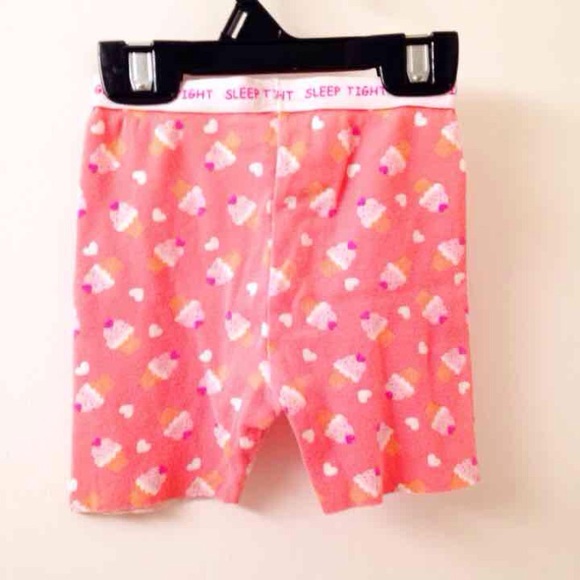 Cut-Off Shorts - Picture 3 of 4