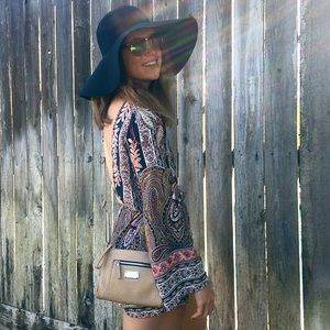 Accessories - Floppy Hat Accessories - Floppy Hat