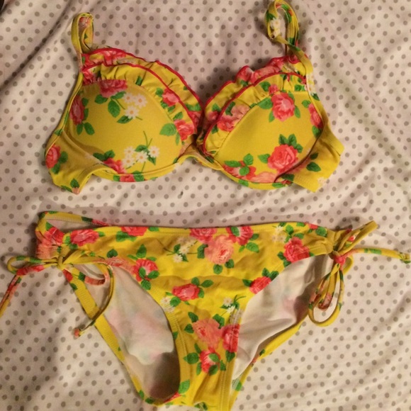 Push up floral bikini