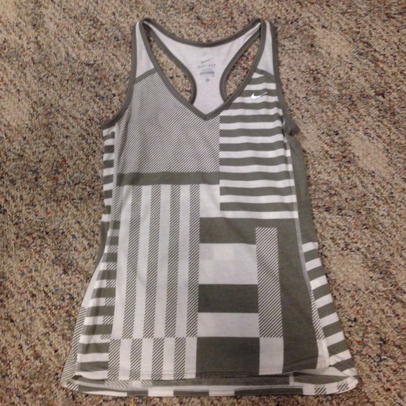 Like New Nike Bundle for @miricle