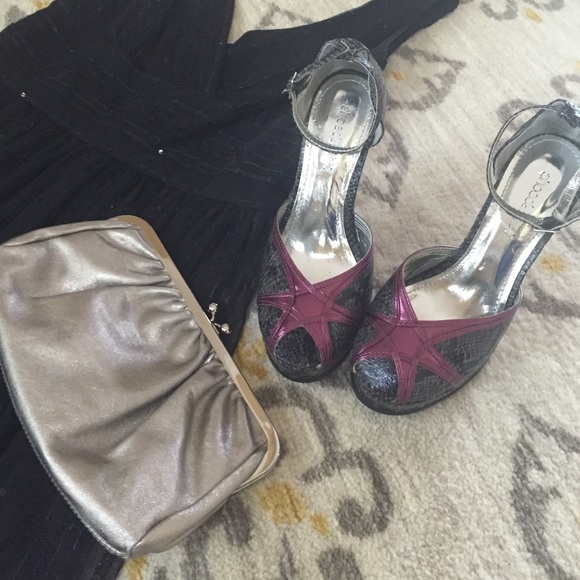 Shoe Dazzle Heels 6 - Picture 2 of 4