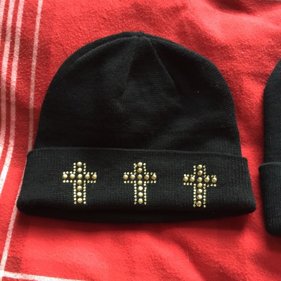 Forever 21 Beanie • $15 🅿️🅿️ shipped
