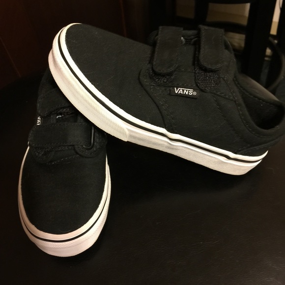 ON HOLD****Youth Boys Vans