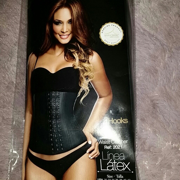 Waist cincher size 36 (L)