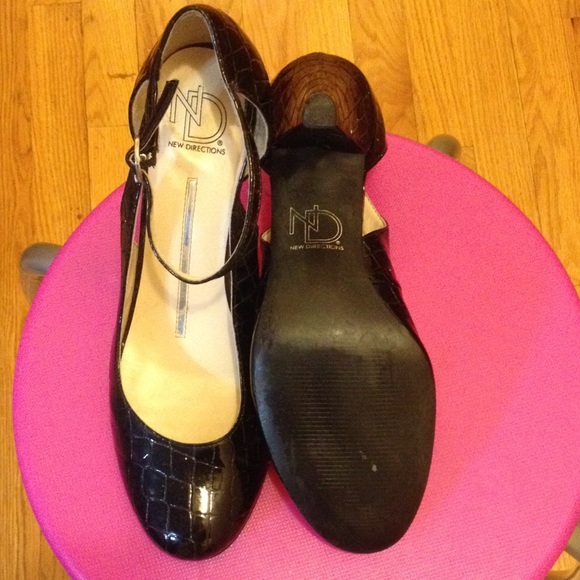 Black new directions heels.