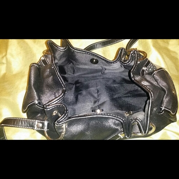 Brand new!! Super trendy cross rhinestone purse! - Picture 3 of 4