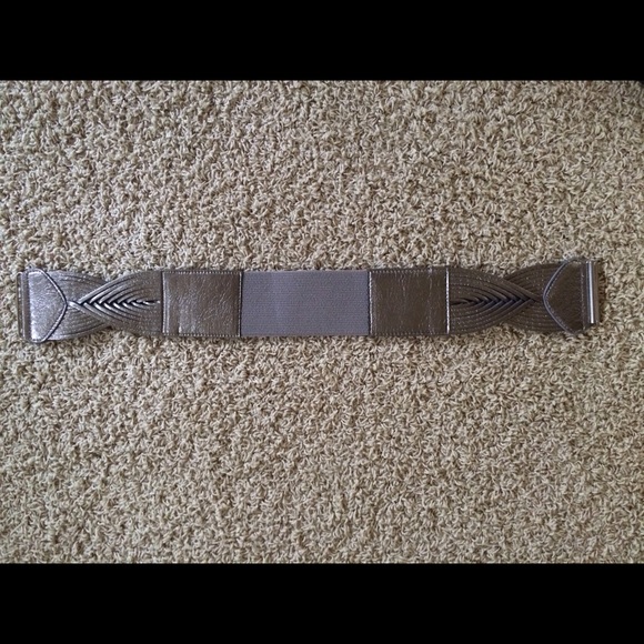 Silver elastic-leather waist belt - Picture 1 of 1