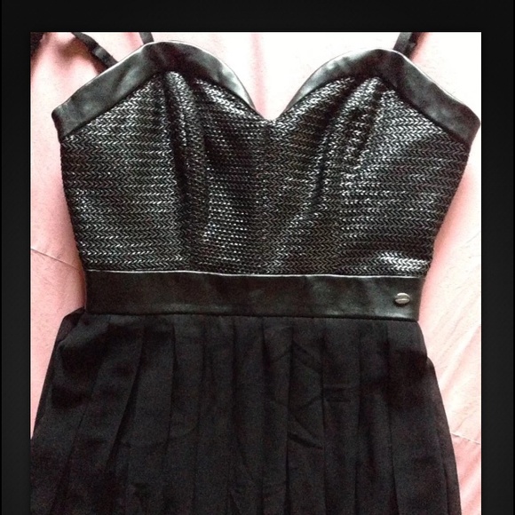 Guess black party dress
