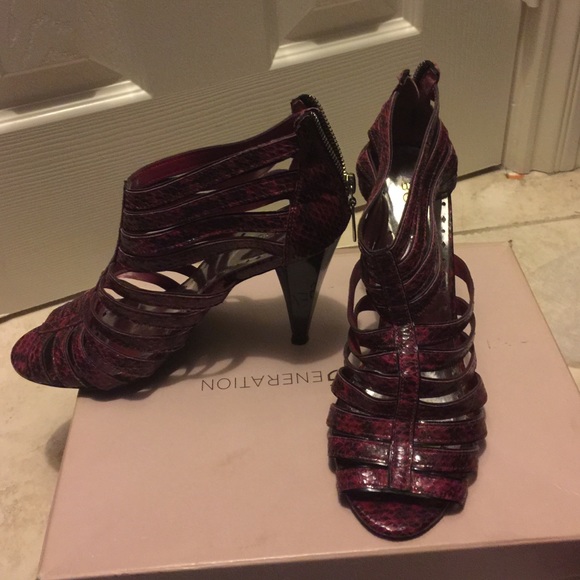 Bcbg 7.5 worn twice - Picture 1 of 3