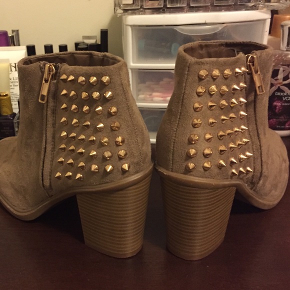 SOLD    New Studded ankle boots