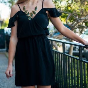 Bundle: Ruffle Sleeve Dress & Bodycon Skirt