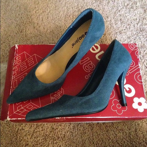 Heels - Picture 1 of 1